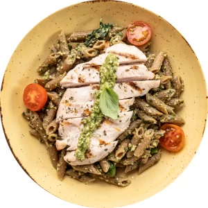 Marmita de frango al pesto, com frango, massa integral