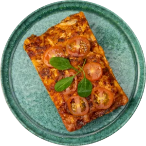 Prato de Lasanha de Frango saudável com extra proteína